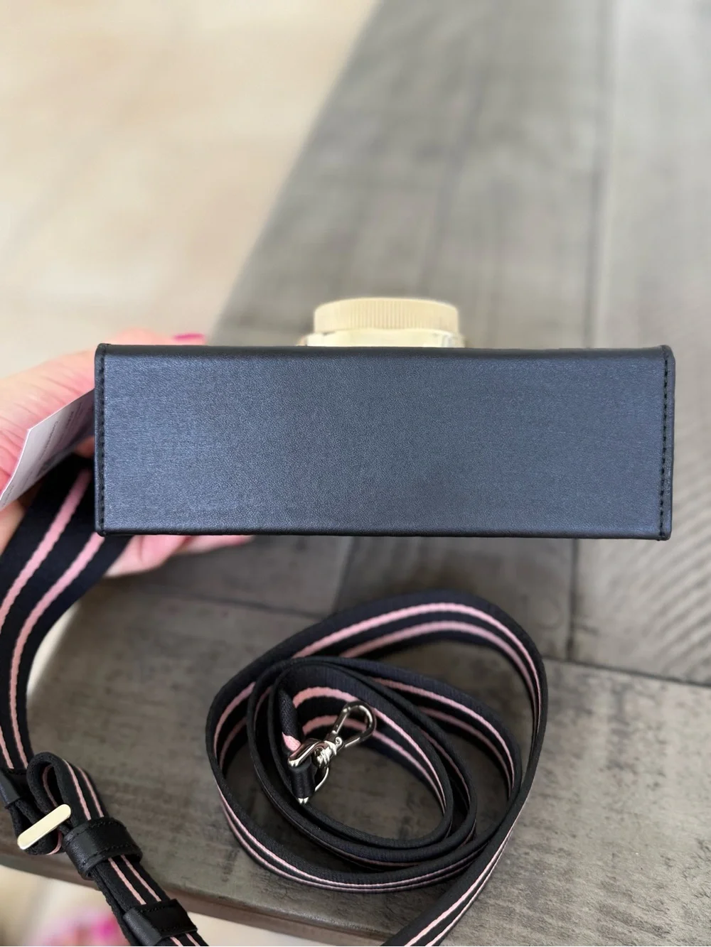 NWT Kate Spade Oh Snap 3D Camera Bag Crossbody – Black Multi